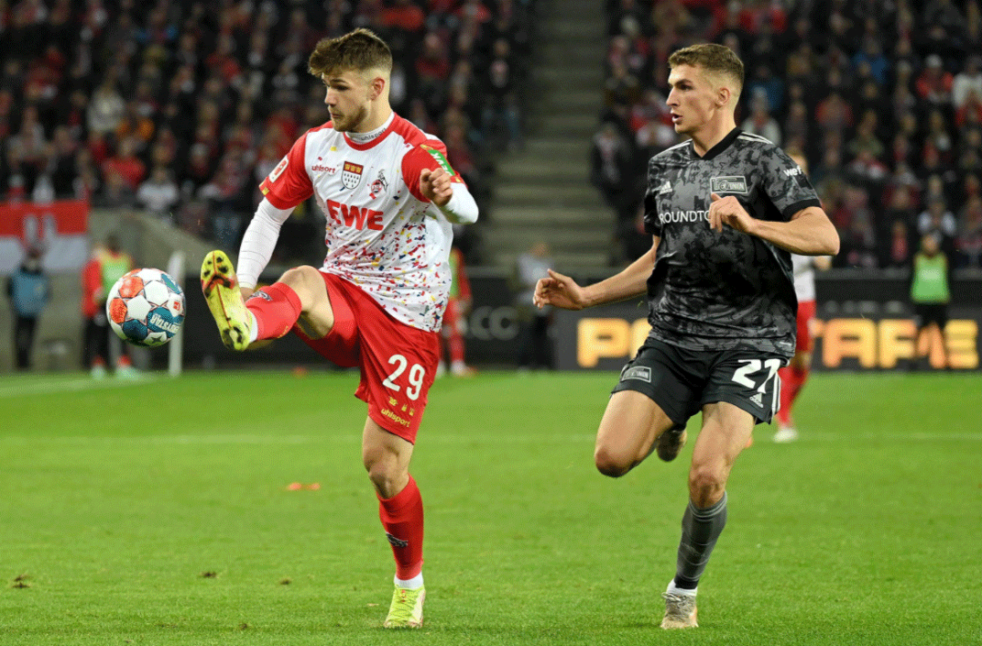 同乐城官方-包含柏林联队逼平法兰克福，一场胜利万千感慨的词条