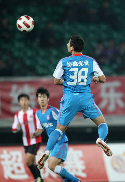 同乐城网页版登录入口-江苏舜天遭遇不利，客场失利