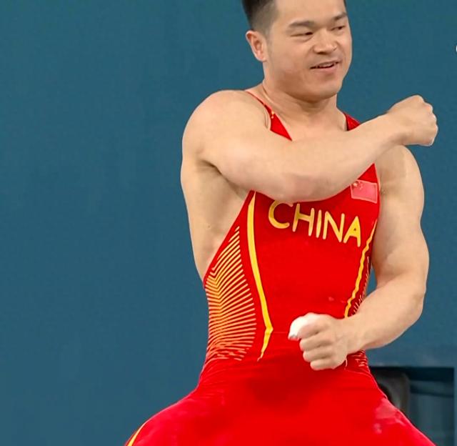 运动员意外失手,错失夺金机会 运动员意外失手,错失夺金机会