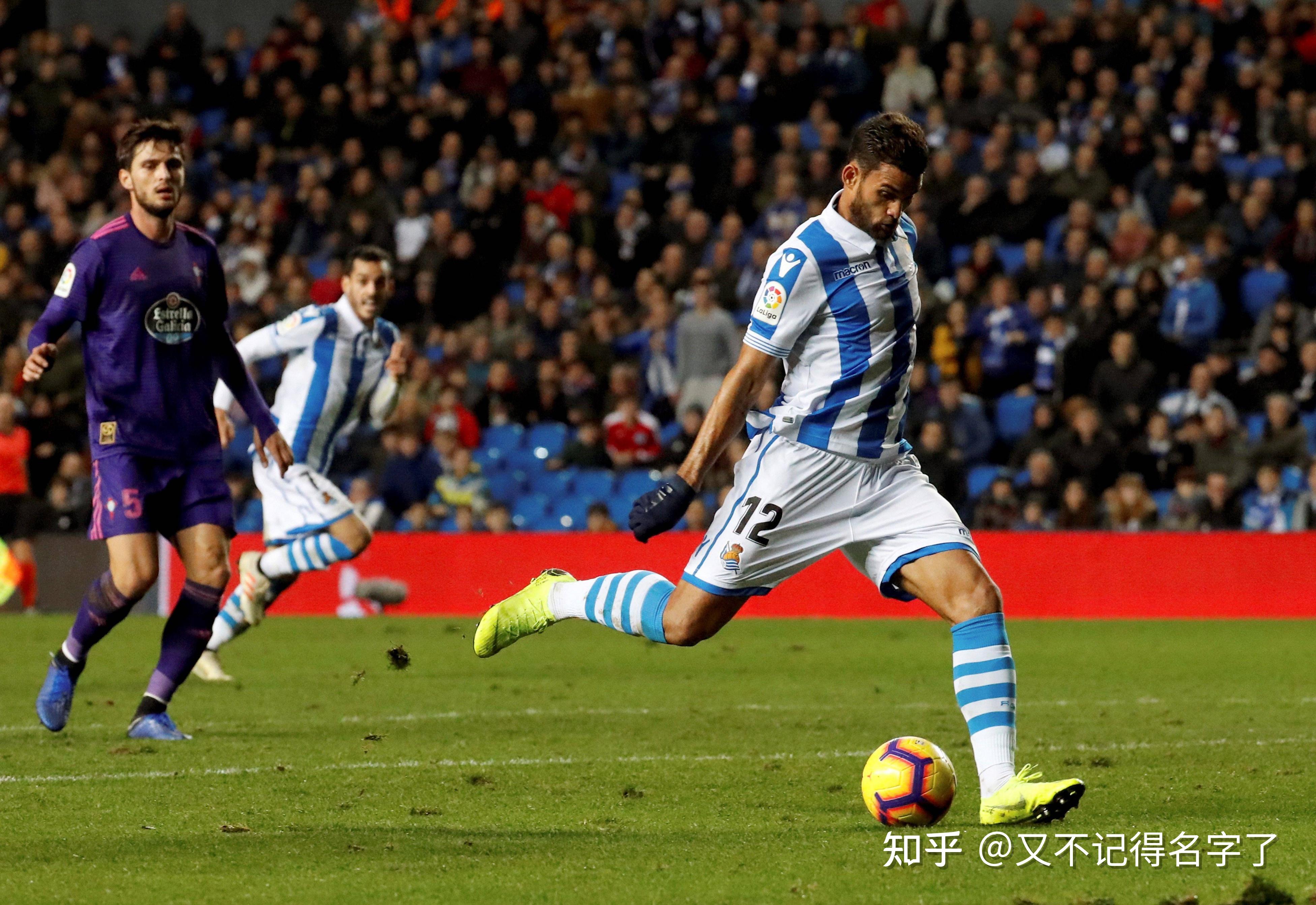 比利亚雷亚尔主场大胜里尔,联赛保持不败 比利亚雷亚尔主场大胜里尔,联赛保持不败