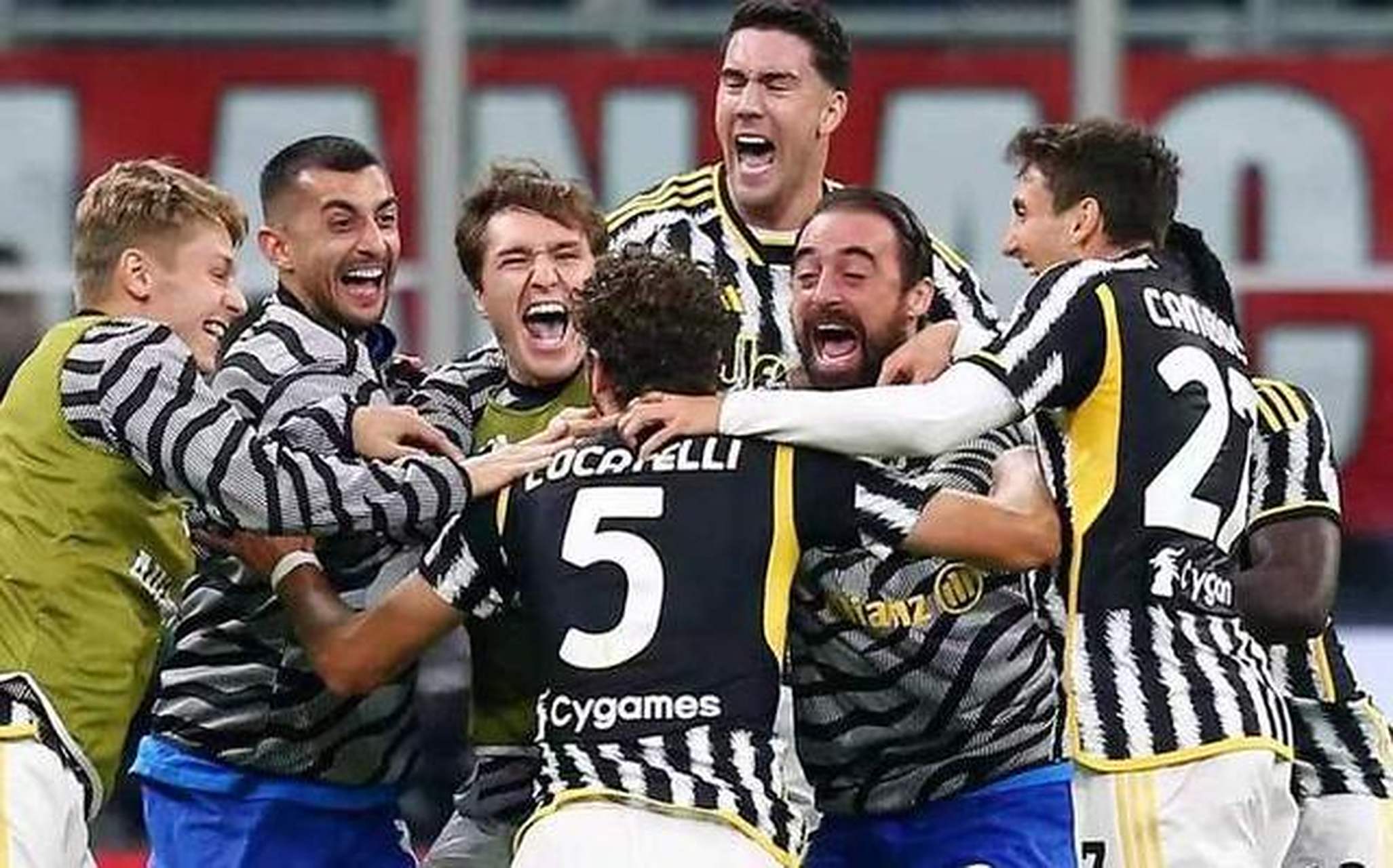 同乐城下载-狂野比赛难分伯仲，德甲夺冠悬念重重