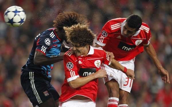 关于里昂客场惜败,球队士气受挫的信息 关于里昂客场惜败,球队士气受挫的信息