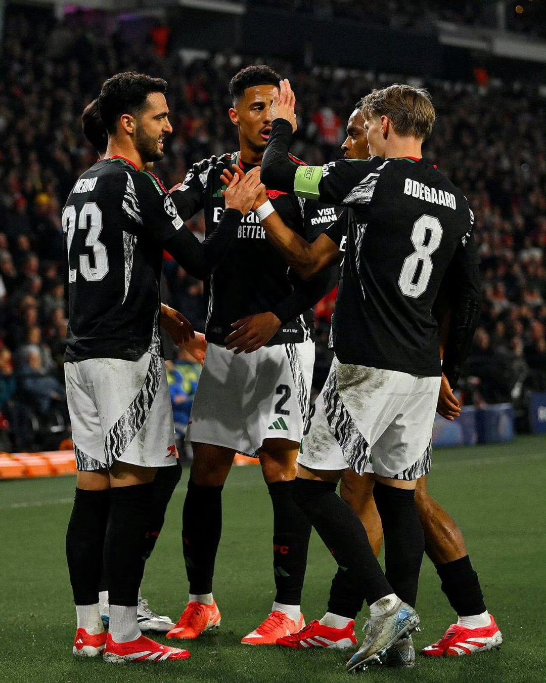 阿森纳主场告捷!压哨绝杀逆转击败对手 阿森纳主场告捷!压哨绝杀逆转击败对手