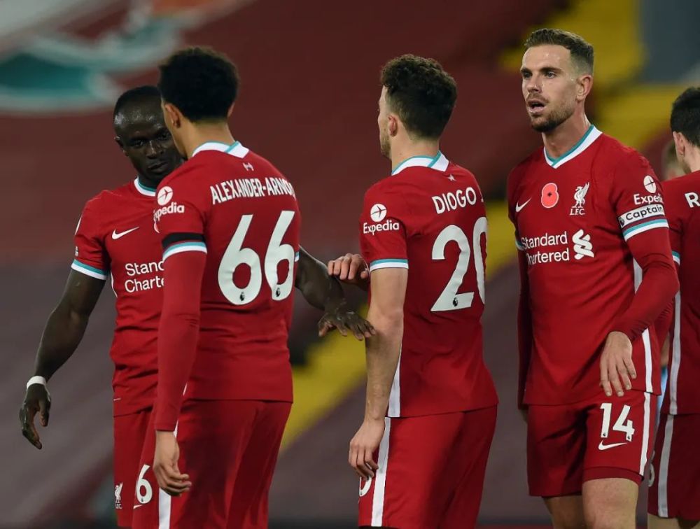 关于利物浦主场告捷，冲刺淘汰赛门票的信息