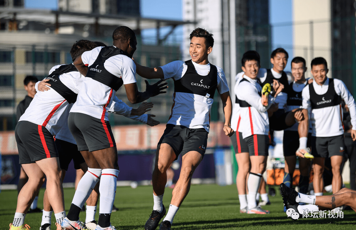 同乐城直播-包含强强对话，球队之间的较劲与角逐的词条