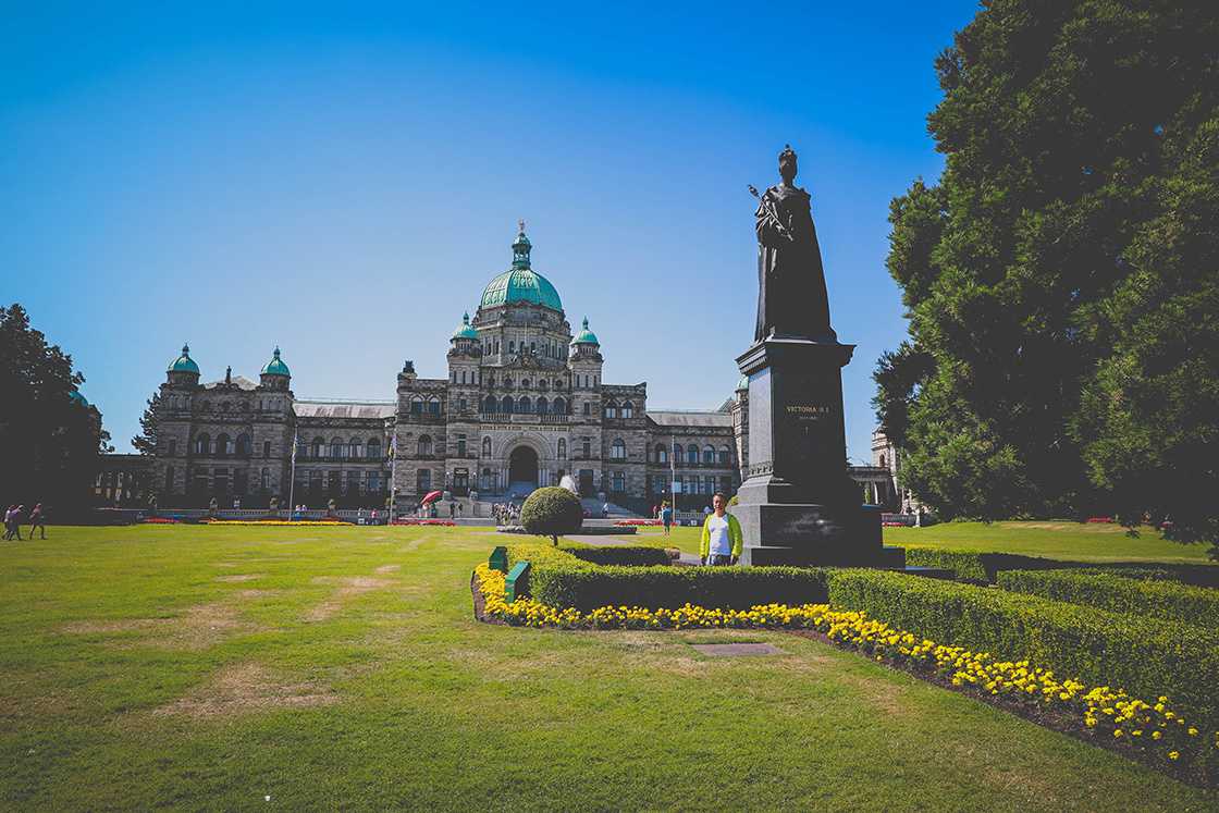 关于奇才携手退役球衣前进斯台普斯中心，表现不俗战胜快船！的信息