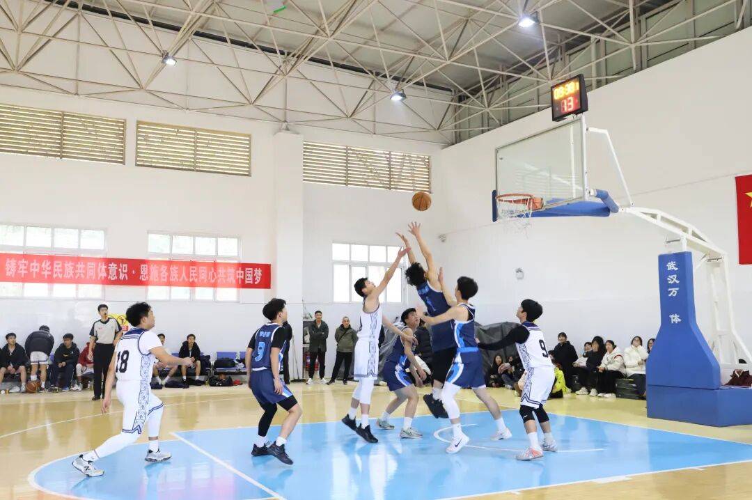 关于篮球热血战役即将上演，球迷狂热期待不已！的信息